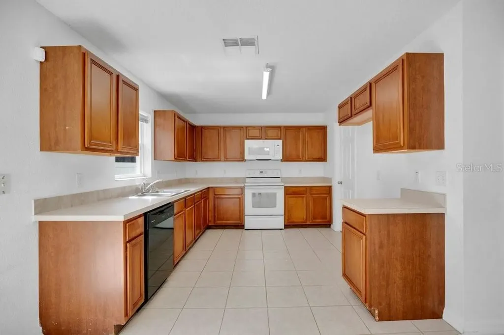 161 Walnut Crest Run Sanford FL 32771