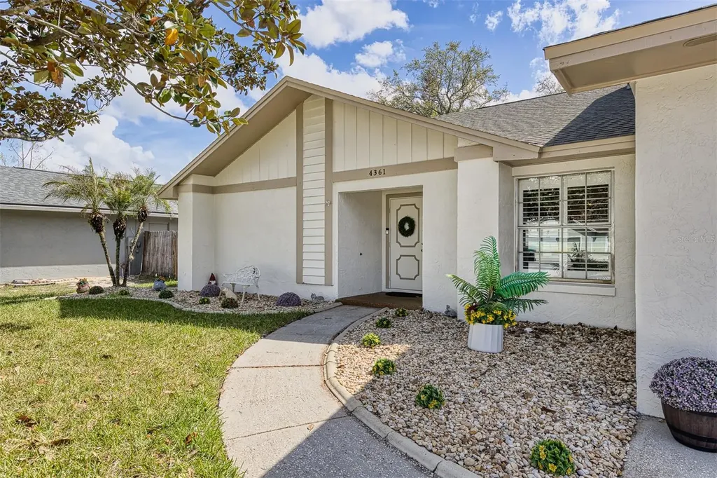 4361 Wyndcliff Circle Orlando FL 32817