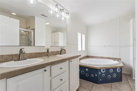 2463 Independence Lane St Cloud FL 34772