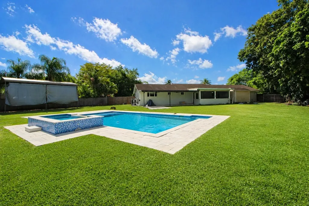 16281 SW 274th Street Homestead FL 33031