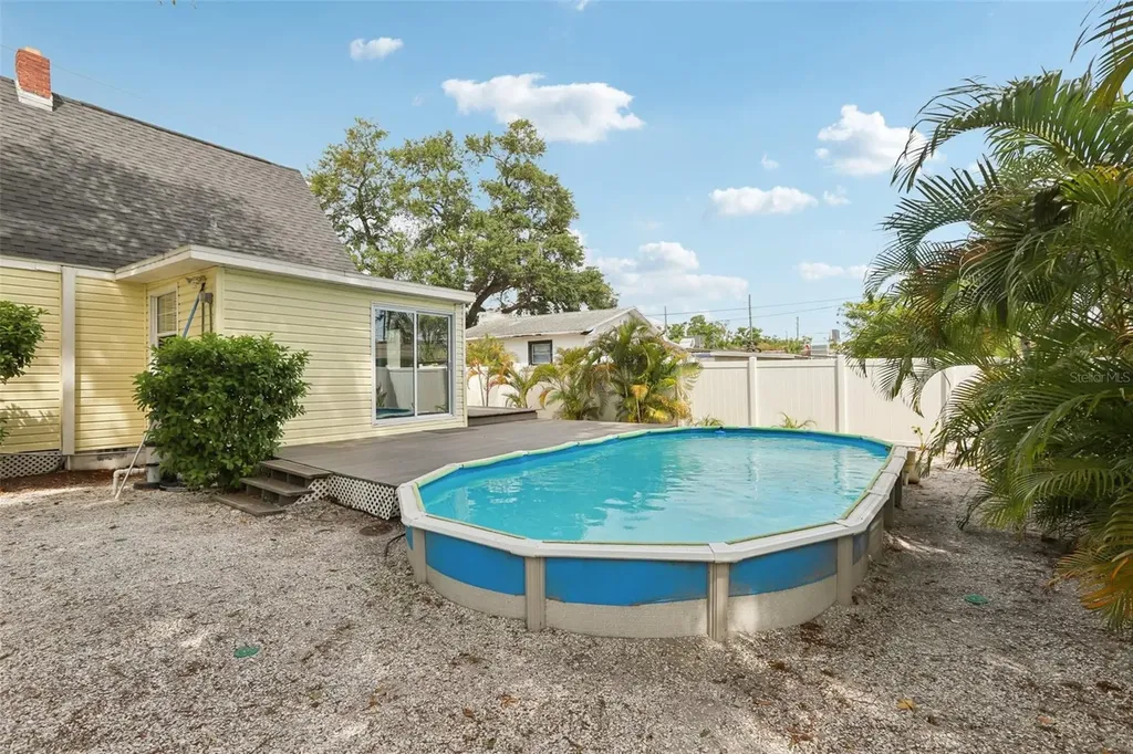 2222 51st Street S Gulfport FL 33707