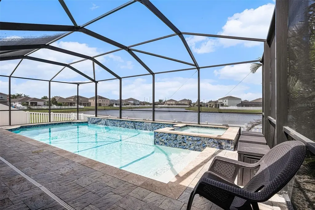914 Peregrine Hill Place Ruskin FL 33570
