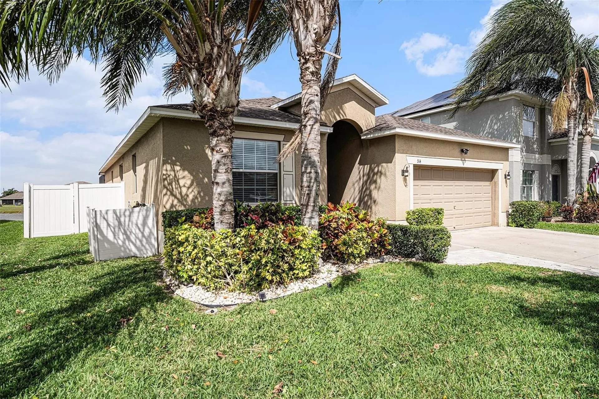 914 Peregrine Hill Place Ruskin FL 33570