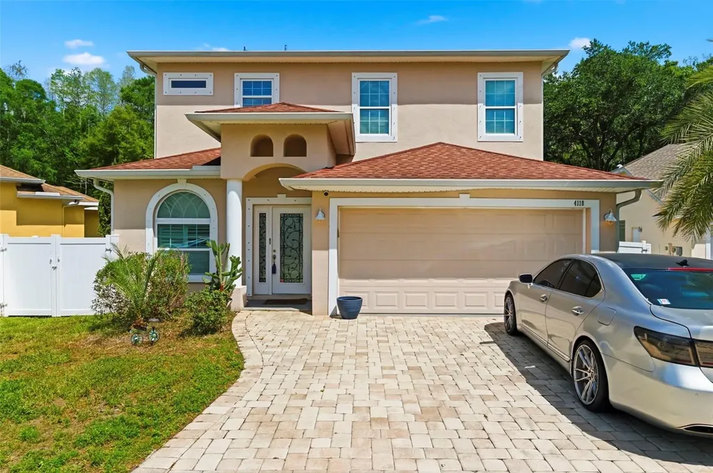 4118 Woodacre Lane Tampa FL 33624