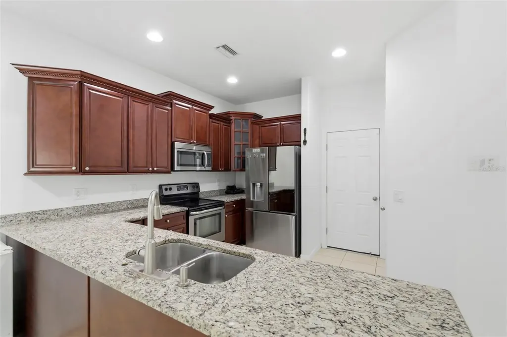 4118 Woodacre Lane Tampa FL 33624