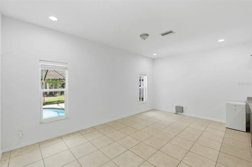 4118 Woodacre Lane Tampa FL 33624