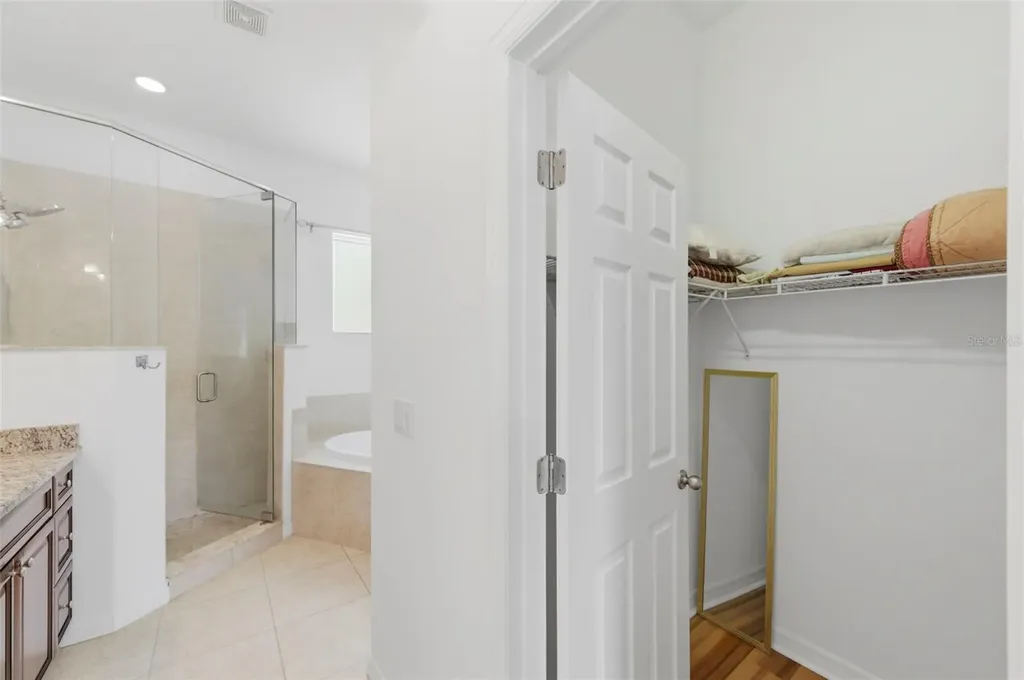 4118 Woodacre Lane Tampa FL 33624