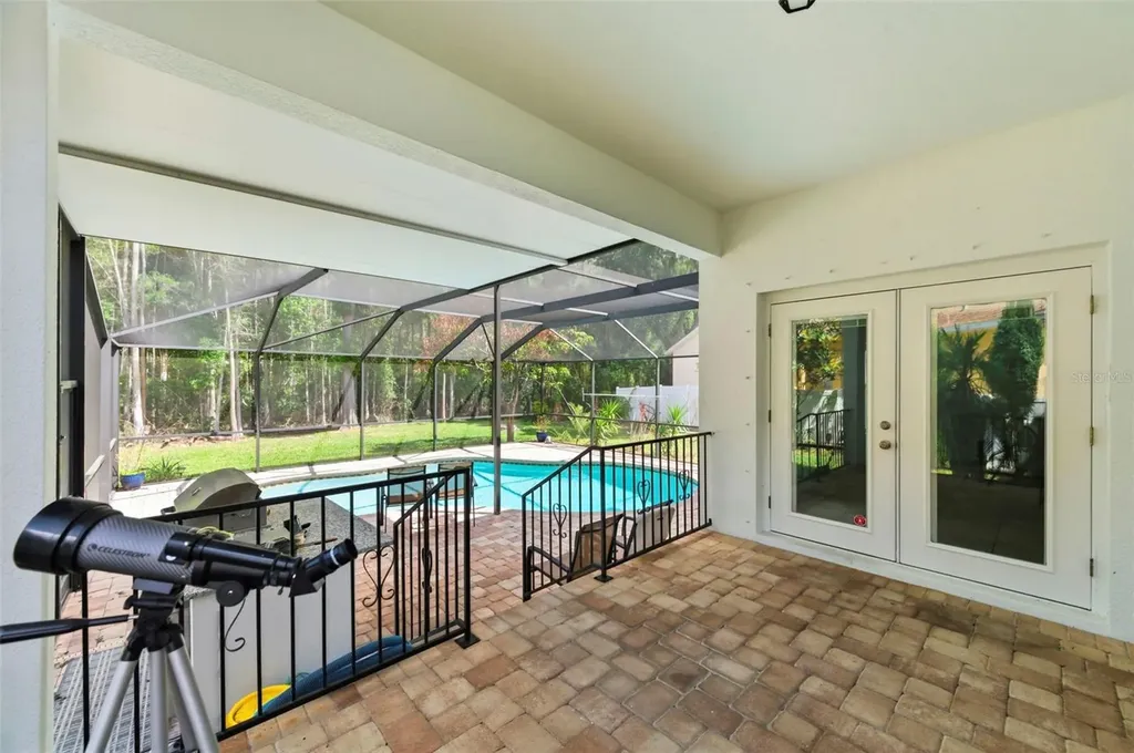 4118 Woodacre Lane Tampa FL 33624