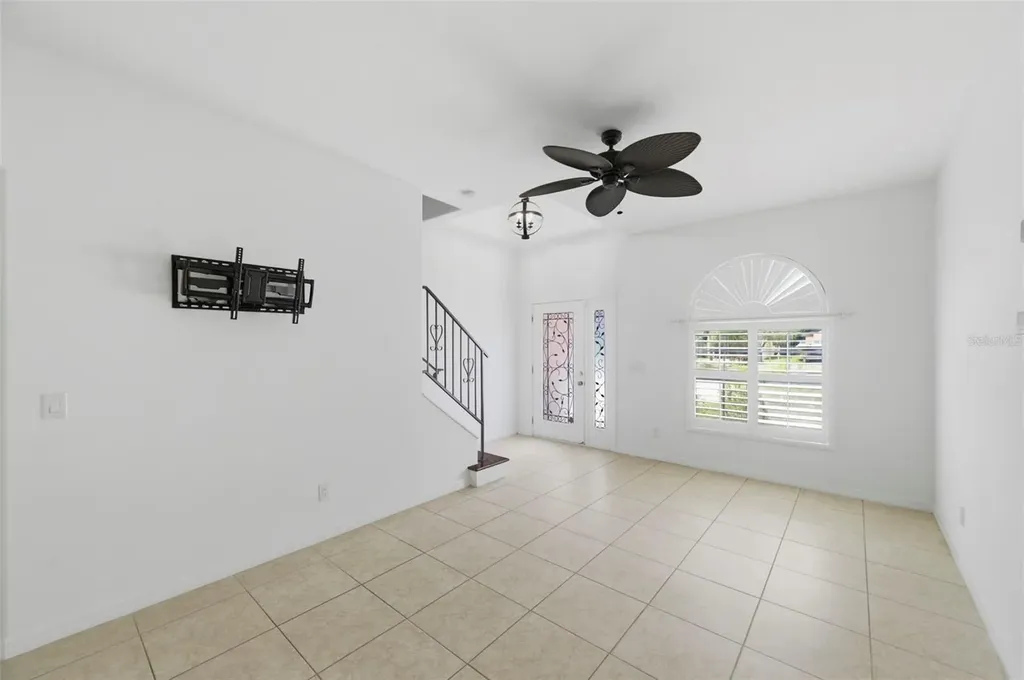 4118 Woodacre Lane Tampa FL 33624