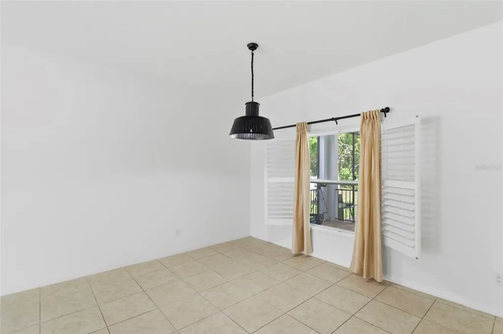 4118 Woodacre Lane Tampa FL 33624