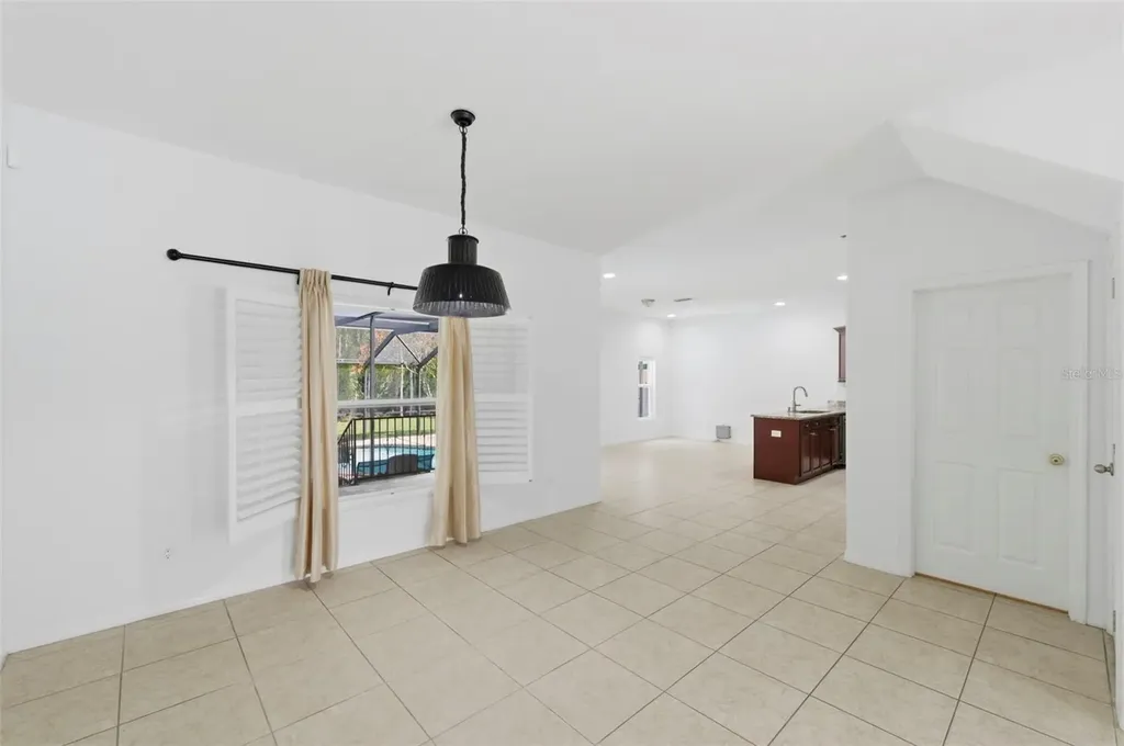 4118 Woodacre Lane Tampa FL 33624