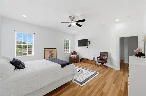 4118 Woodacre Lane Tampa FL 33624