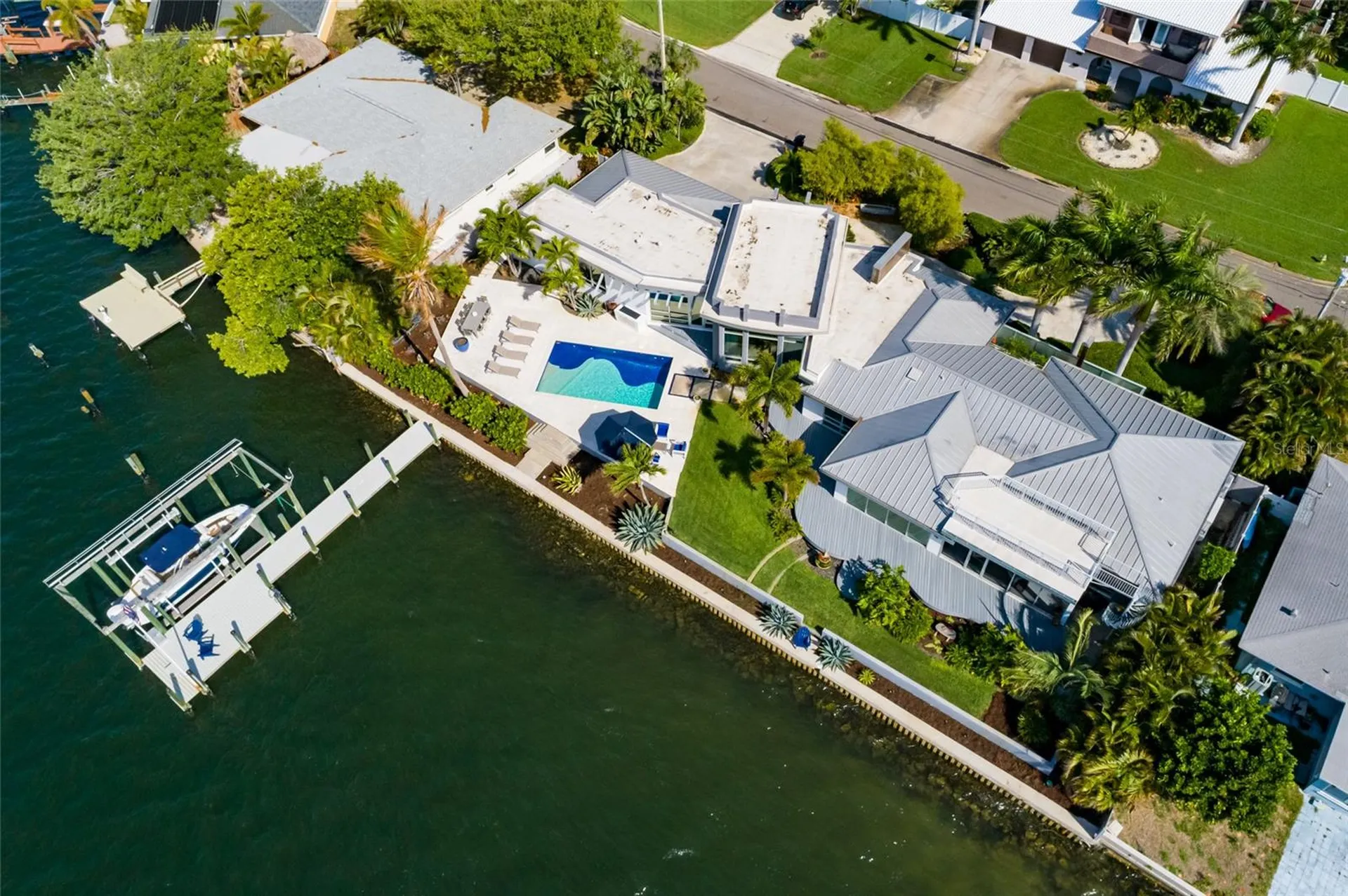 360 26th Avenue SE St Petersburg FL 33705