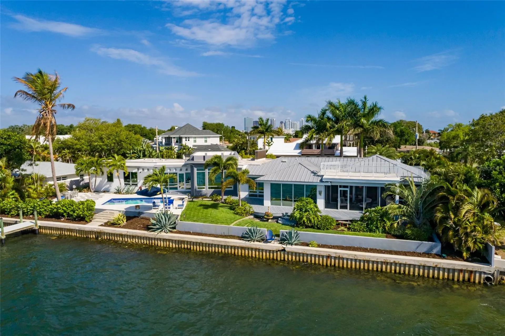 360 26th Avenue SE St Petersburg FL 33705