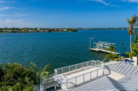 360 26th Avenue SE St Petersburg FL 33705
