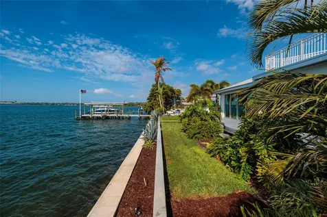 360 26th Avenue SE St Petersburg FL 33705