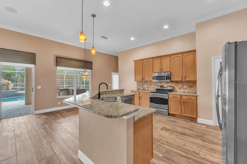 2809 Durant Trails Boulevard Dover FL 33527