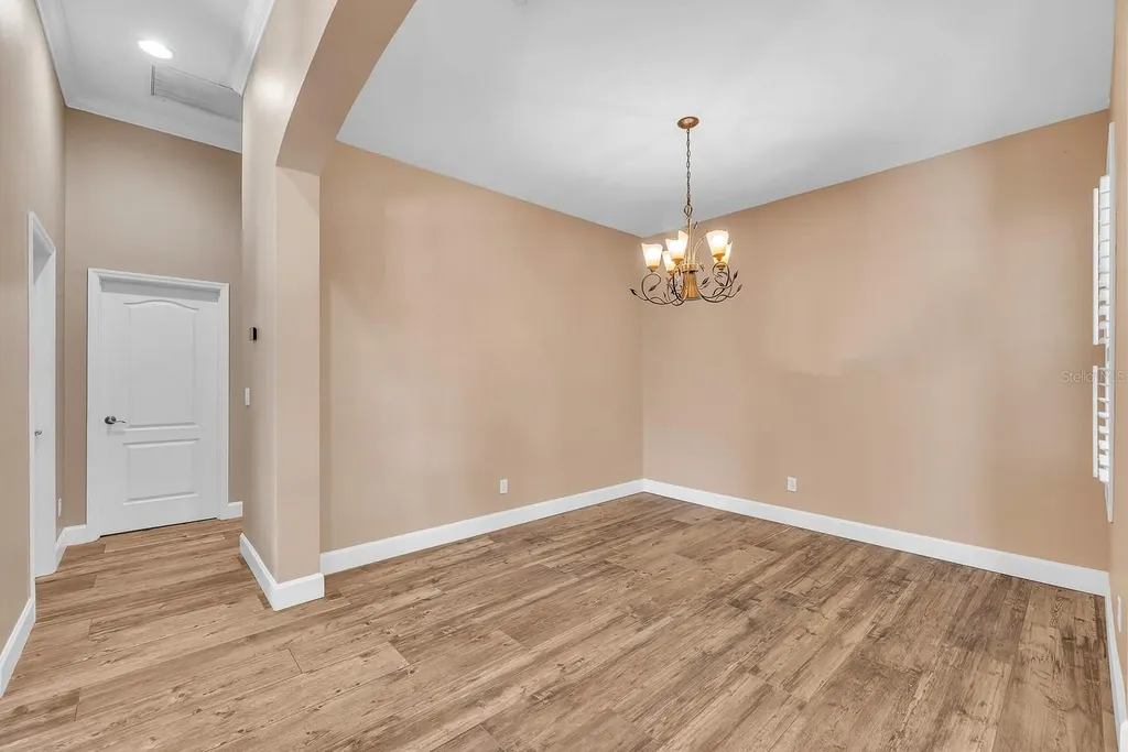 2809 Durant Trails Boulevard Dover FL 33527