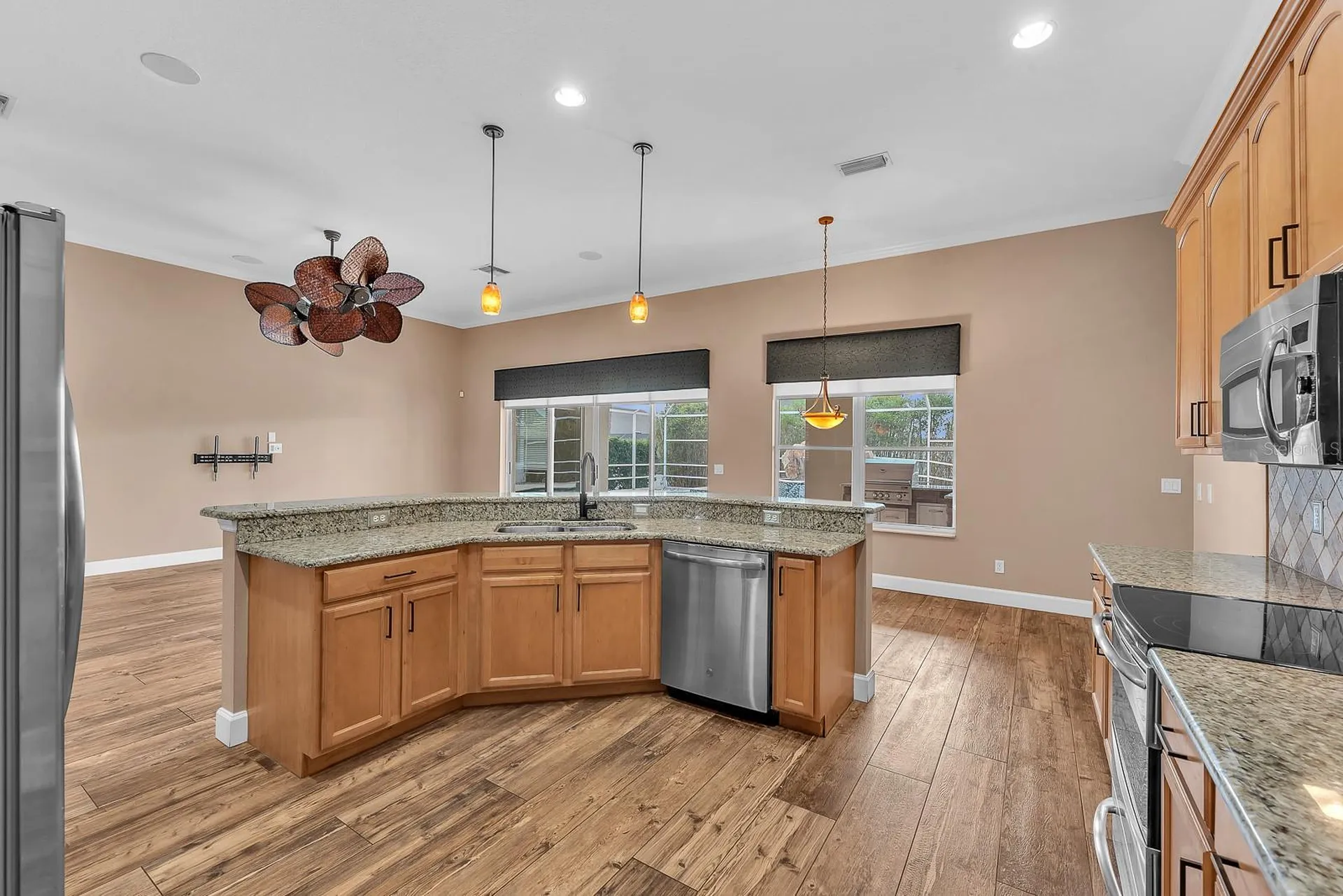2809 Durant Trails Boulevard Dover FL 33527