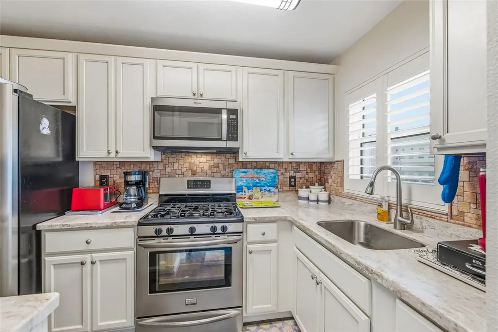 5521 80th Street N St Petersburg FL 33709