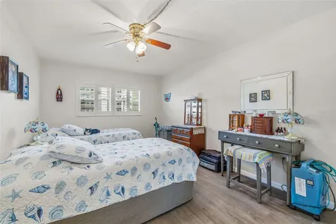 5521 80th Street N St Petersburg FL 33709