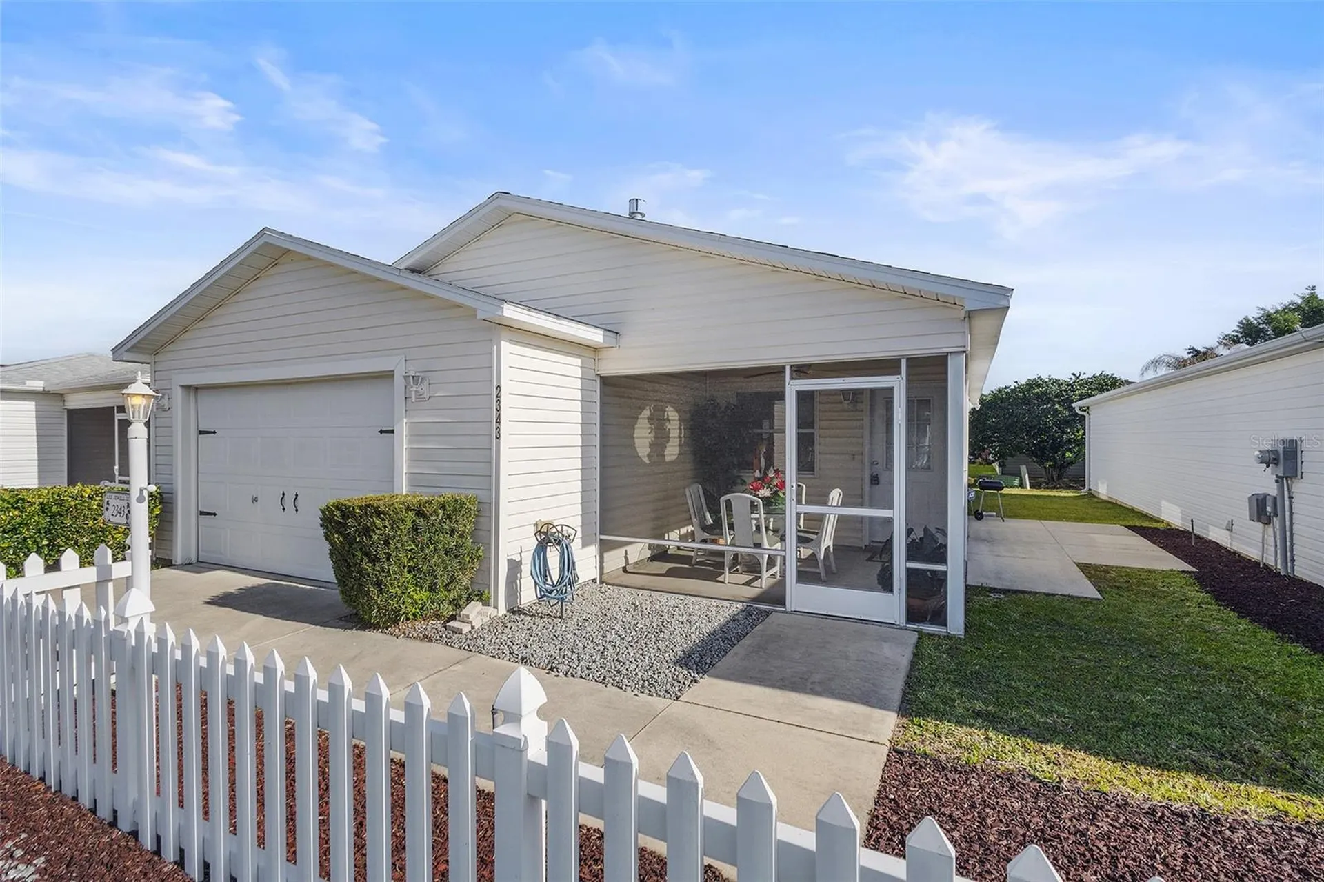 2343 Pine Ridge Street The Villages FL 32162