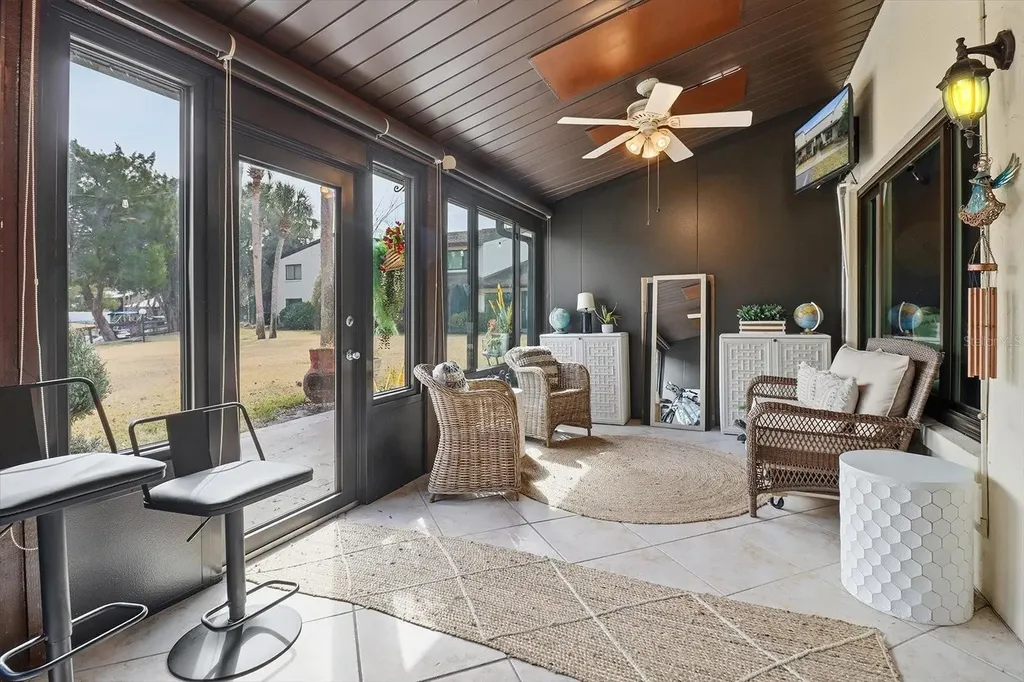 1637 SE Paradise Circle Crystal River FL 34429