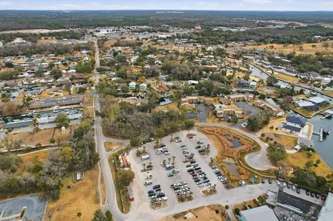 1637 SE Paradise Circle Crystal River FL 34429
