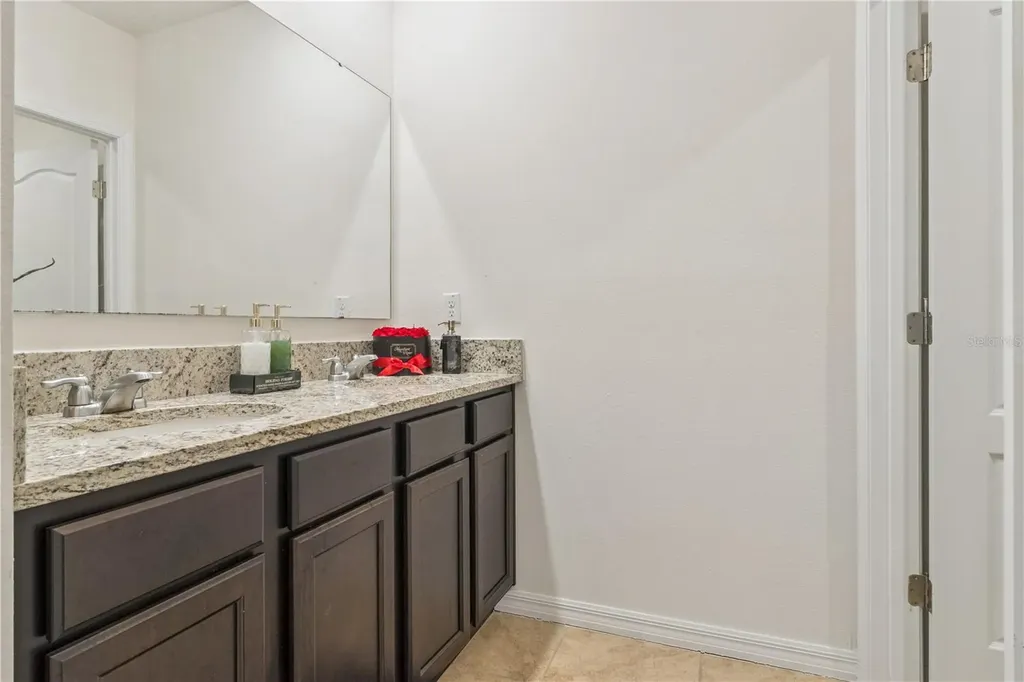 2933 Ivy Lake Court Lakeland FL 33811