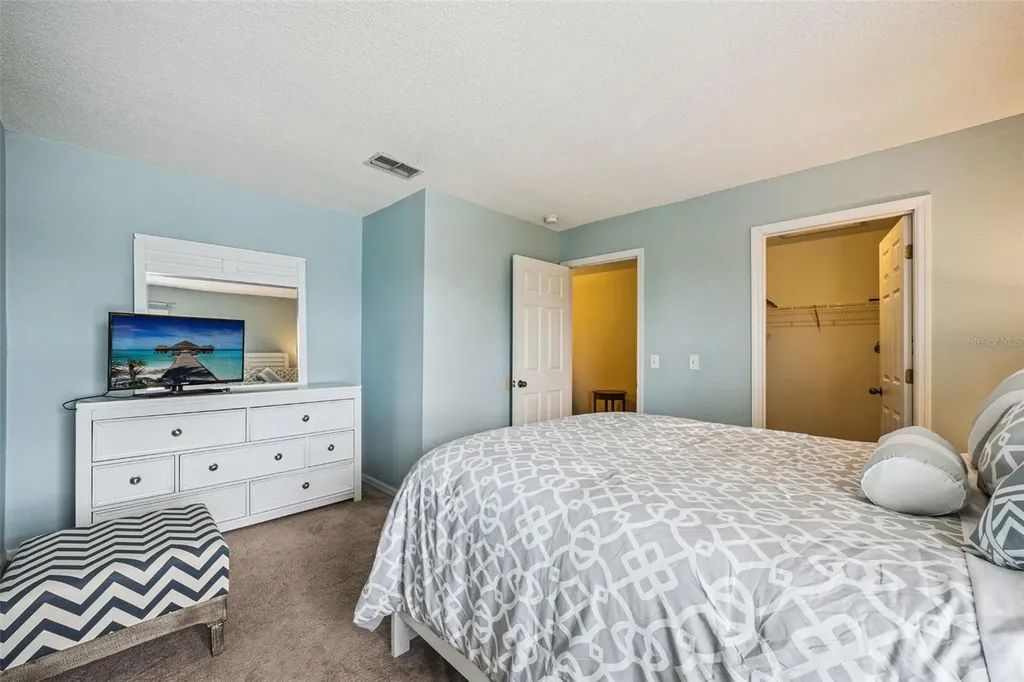 563 Bailey Circle Davenport FL 33897