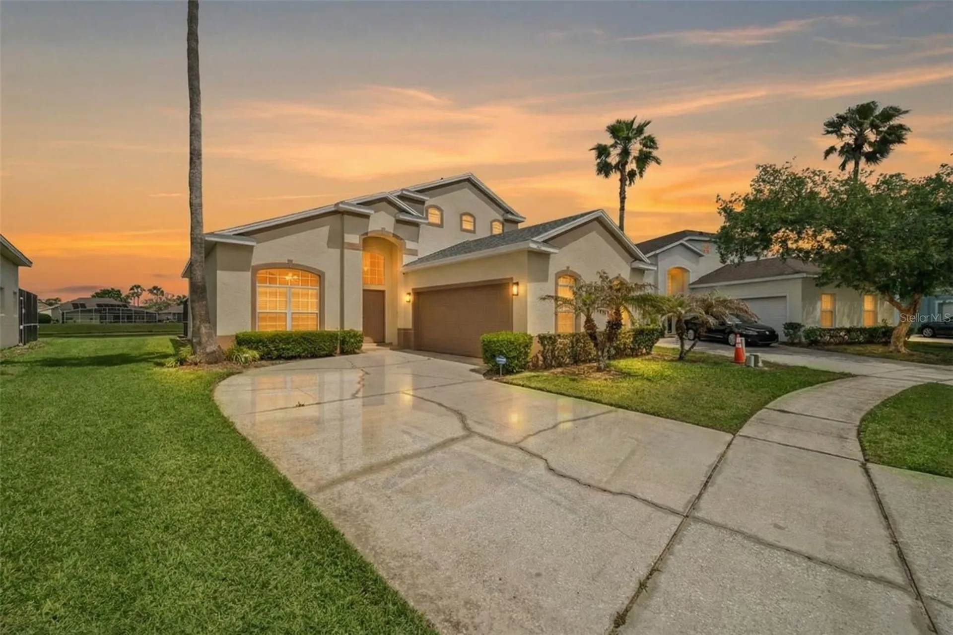 563 Bailey Circle Davenport FL 33897
