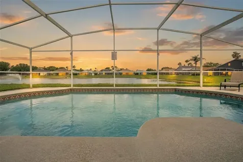 563 Bailey Circle Davenport FL 33897