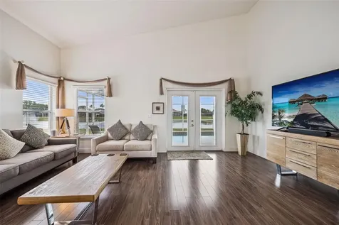 563 Bailey Circle Davenport FL 33897