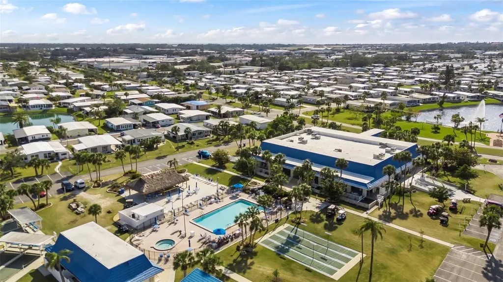 620 Cervina Drive S Venice FL 34285