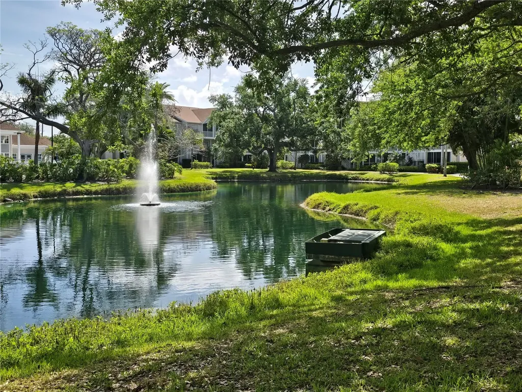 850 S Tamiami Trail Sarasota FL 34236