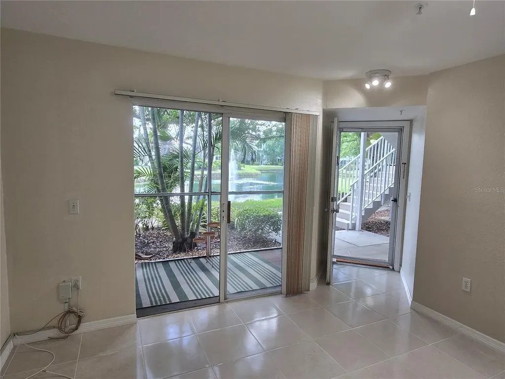 850 S Tamiami Trail Sarasota FL 34236