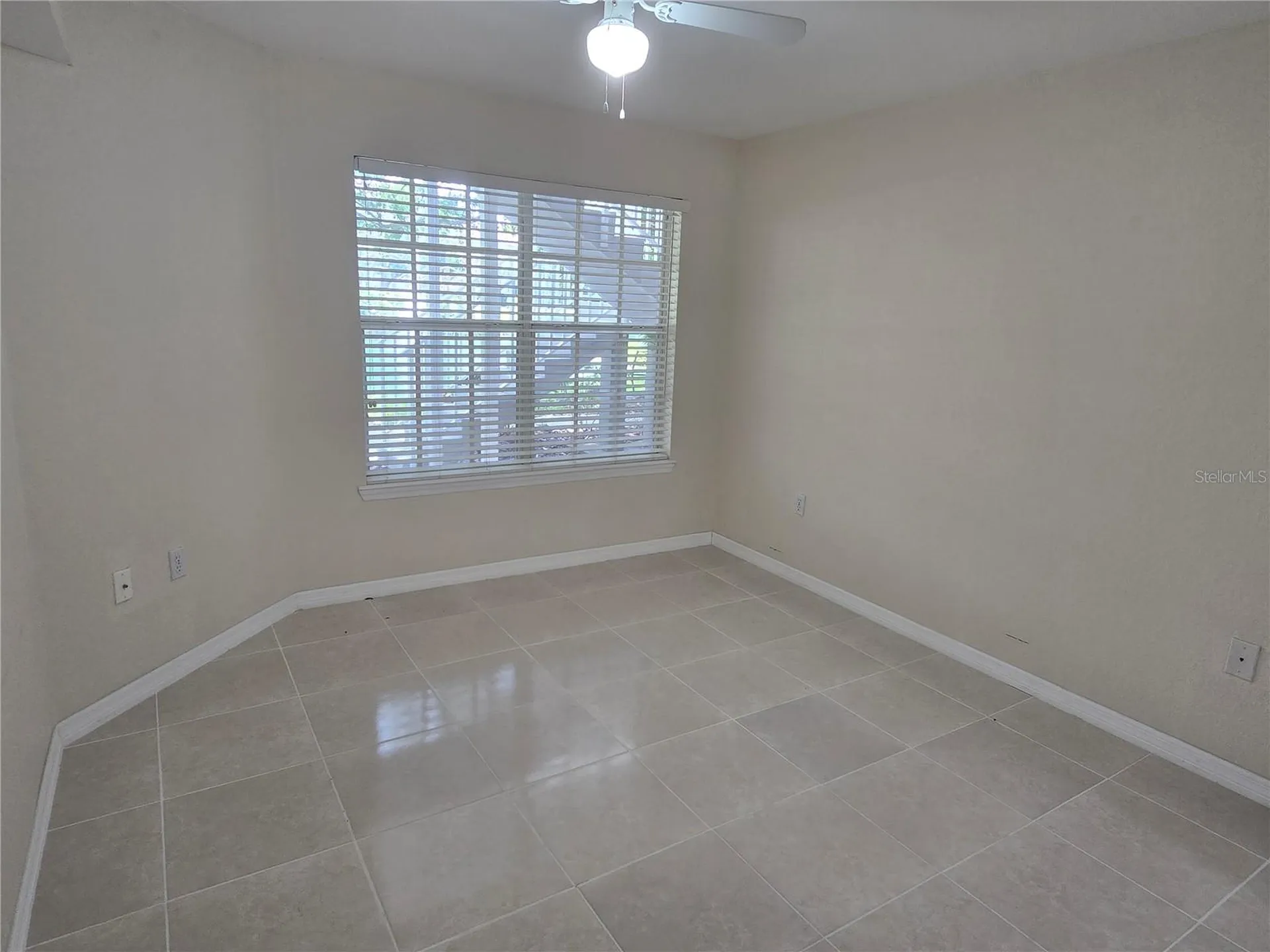 850 S Tamiami Trail Sarasota FL 34236