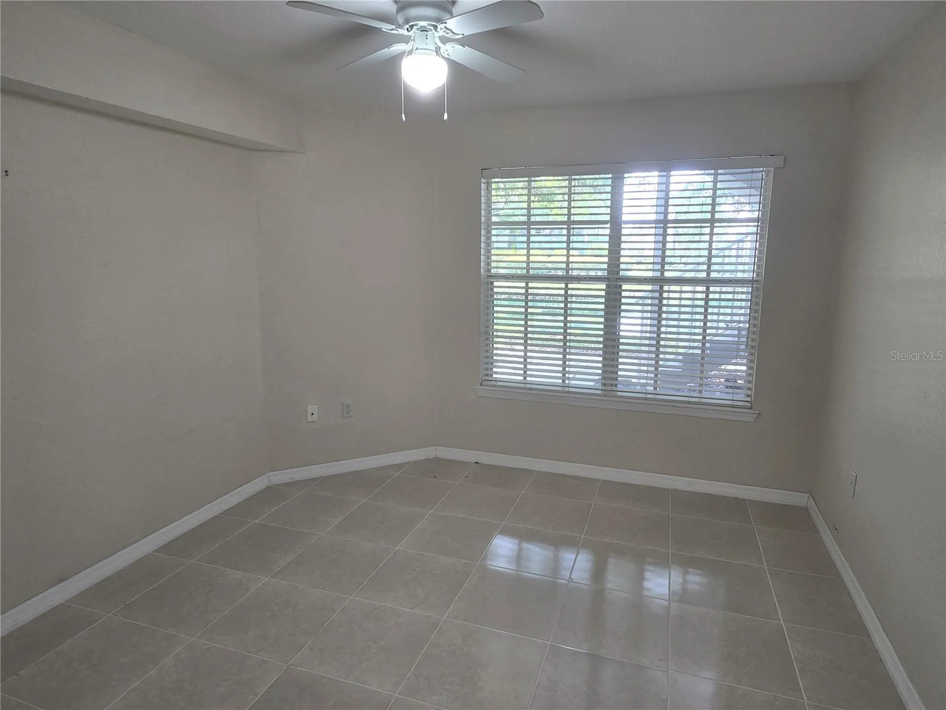 850 S Tamiami Trail Sarasota FL 34236