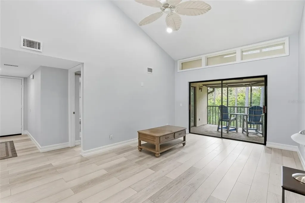 130 Woodlake Wynde Oldsmar FL 34677