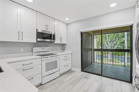 130 Woodlake Wynde Oldsmar FL 34677