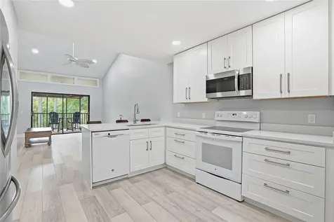 130 Woodlake Wynde Oldsmar FL 34677