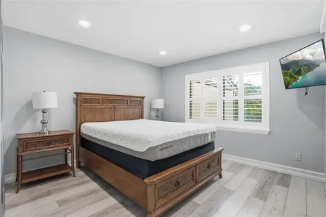 130 Woodlake Wynde Oldsmar FL 34677