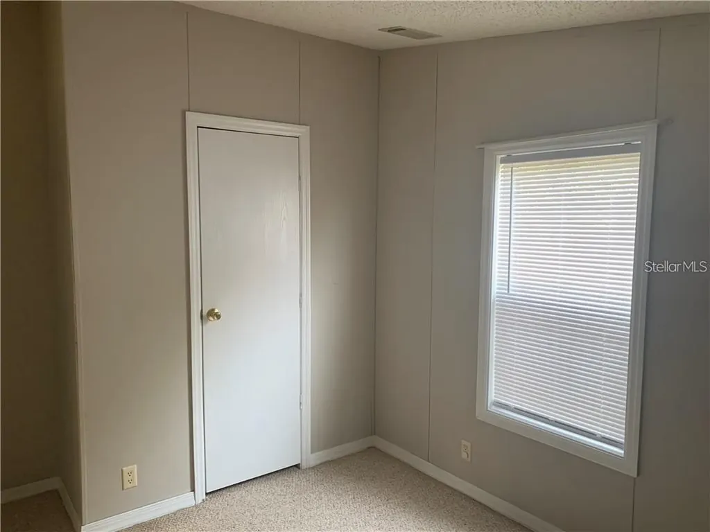 8731 Lithia Pinecrest Road Lithia FL 33547