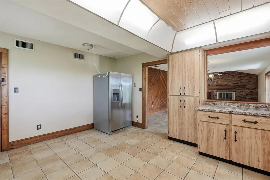 8731 Lithia Pinecrest Road Lithia FL 33547