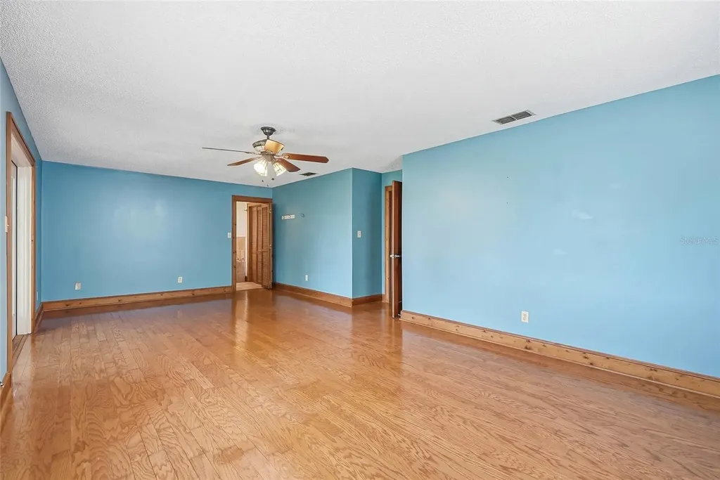 8731 Lithia Pinecrest Road Lithia FL 33547