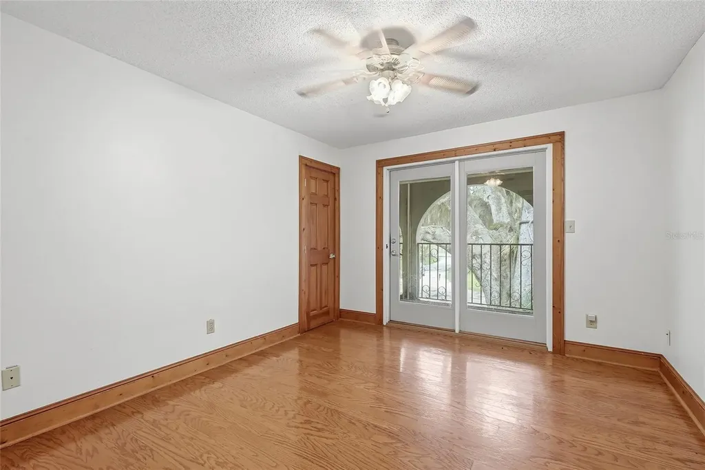 8731 Lithia Pinecrest Road Lithia FL 33547