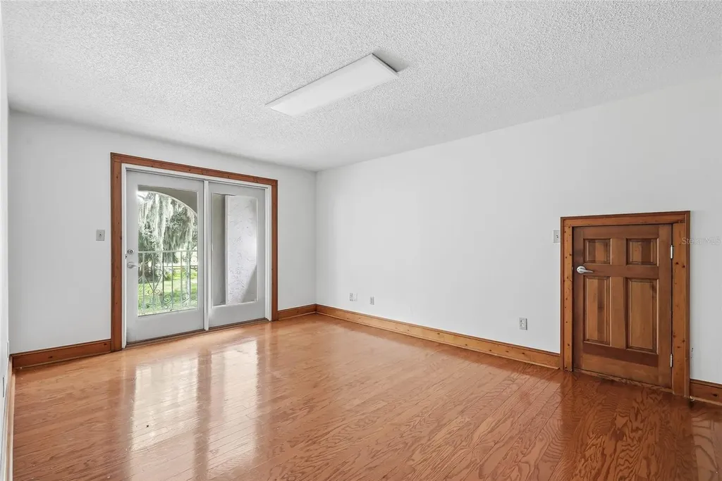 8731 Lithia Pinecrest Road Lithia FL 33547