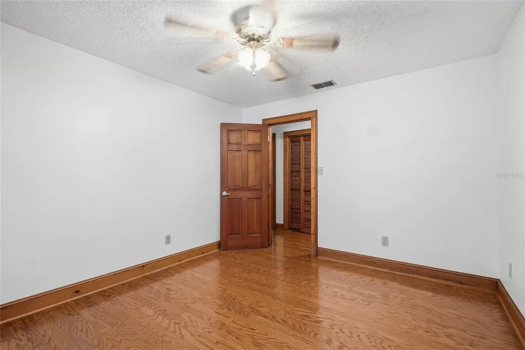 8731 Lithia Pinecrest Road Lithia FL 33547