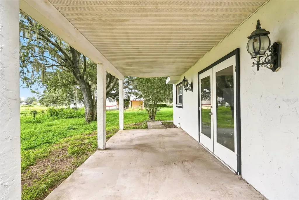 8731 Lithia Pinecrest Road Lithia FL 33547