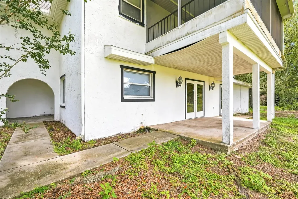 8731 Lithia Pinecrest Road Lithia FL 33547